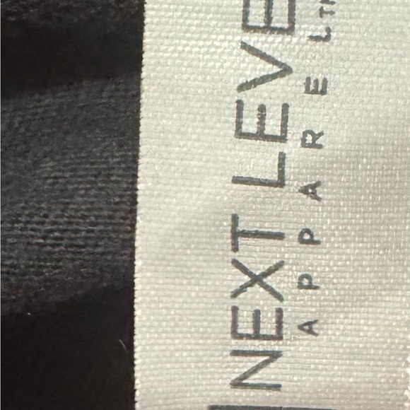 A Nightmare on Elm street Black Graphic T-Shirt with Red Colorful Design XXL - Picture 2 of 4